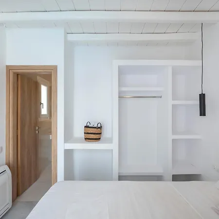 Apartment Sunsenses Electra With Private Pool Piso Livadi