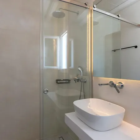Apartment Sunsenses Electra With Private Pool Piso Livadi